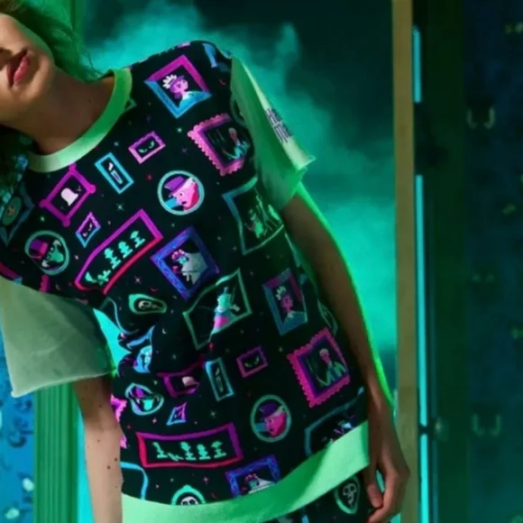 Halloween Disney Haunted Mansion T Shirt Lounge Top Costume Gift Spooky - Picture 13 of 13